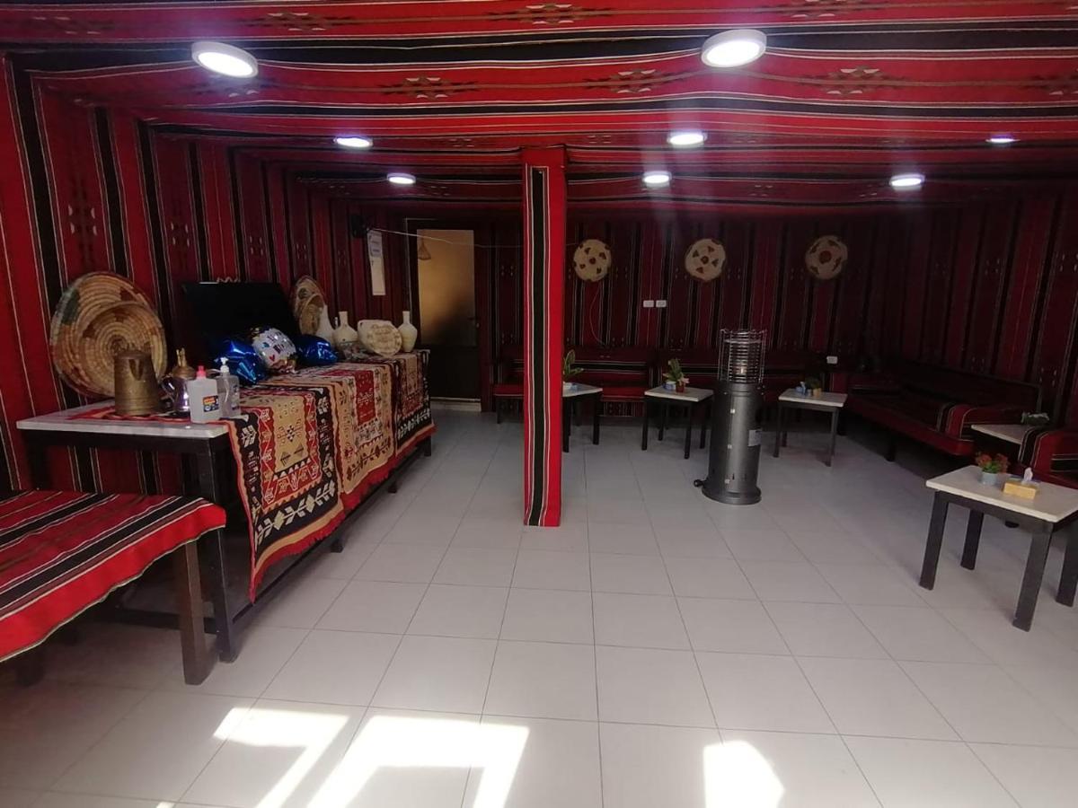 Farmer Stay Hostel 瓦迪穆萨 外观 照片