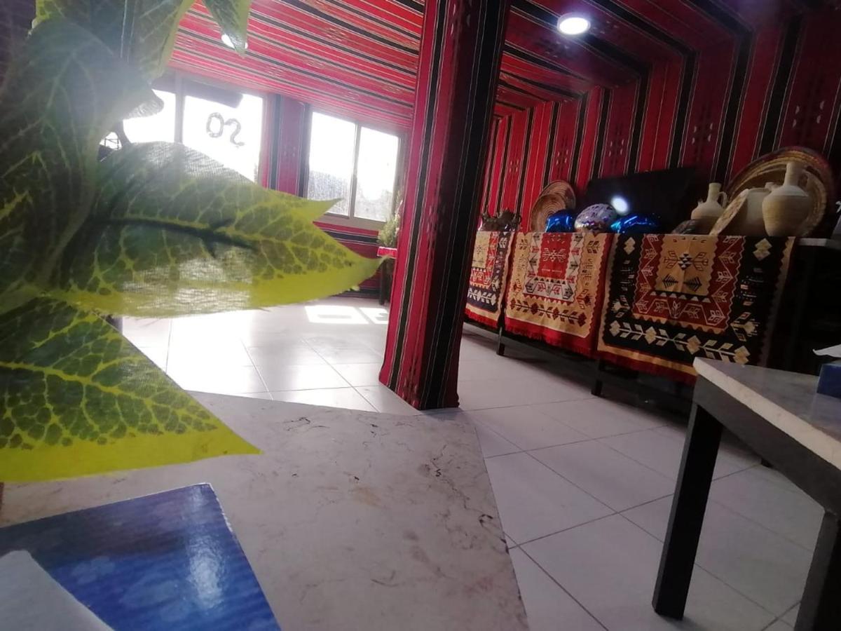 Farmer Stay Hostel 瓦迪穆萨 外观 照片