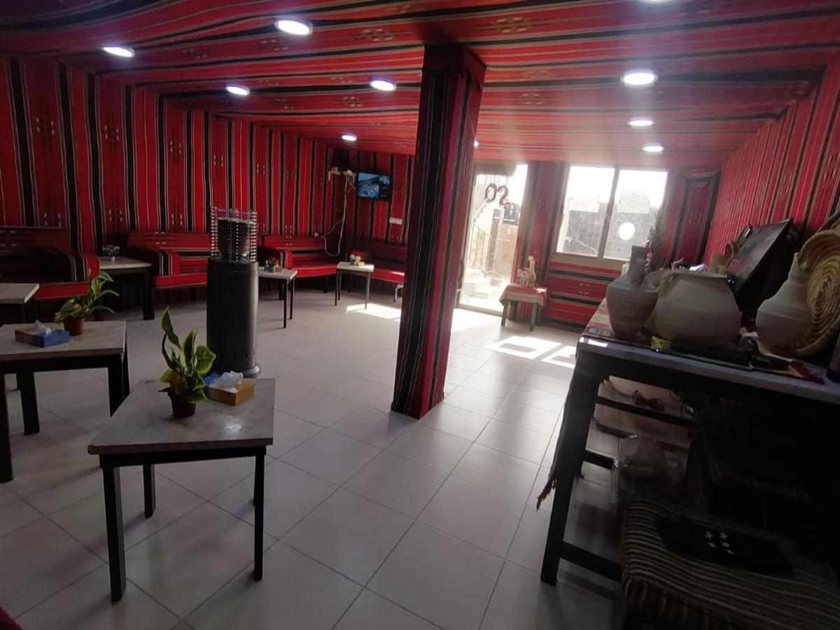 Farmer Stay Hostel 瓦迪穆萨 外观 照片